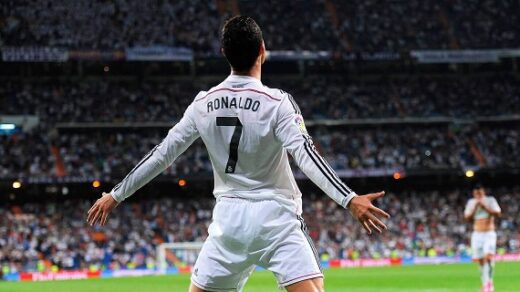 Bir efsane olmak Cristiano Ronaldo.